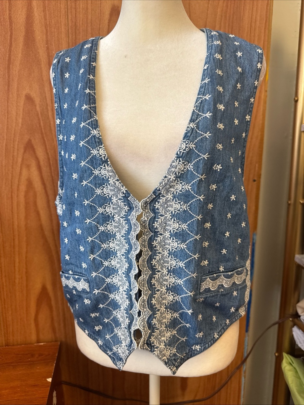 VINTAGE 90's 00's Karen Kane Lifestyle Blue White Floral Vest 100% Cotton L Lg